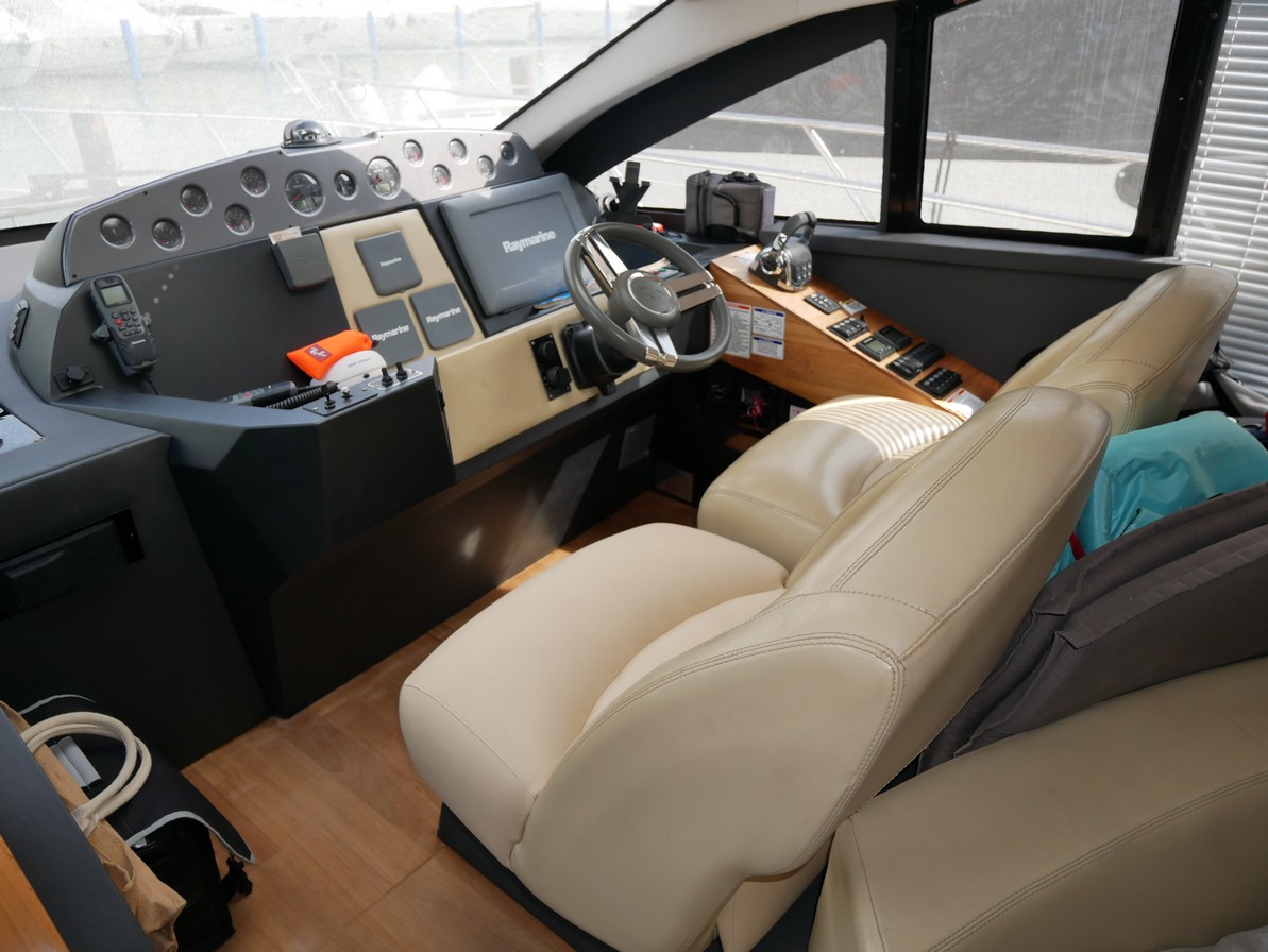 Sealine T50 - 